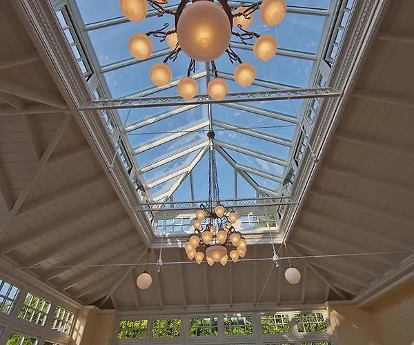 Hotel Deutscher Hof *