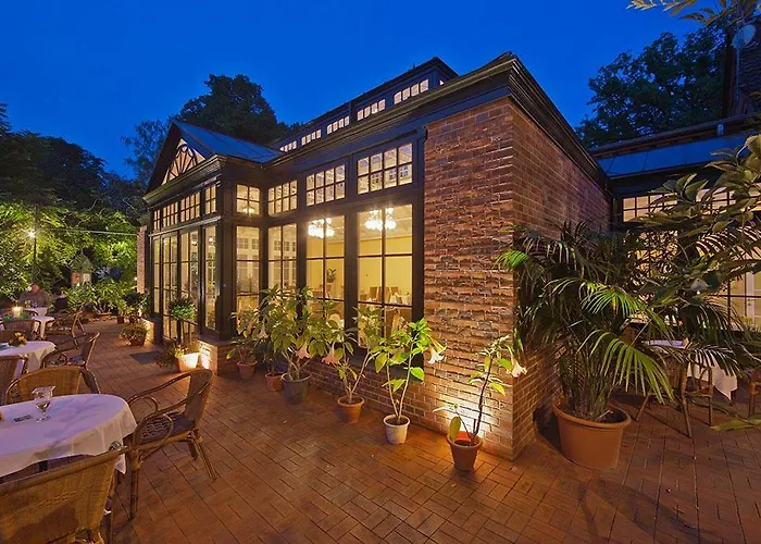 Hotel Deutscher Hof *